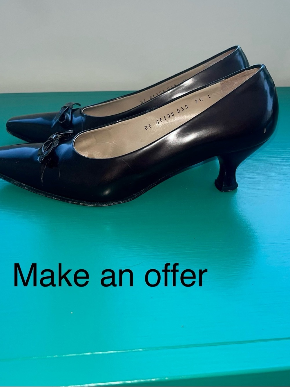 Vintage Ferragamo Kitten Heels Bow Detail Brown/Grey Leather. Size 7 1/2.
